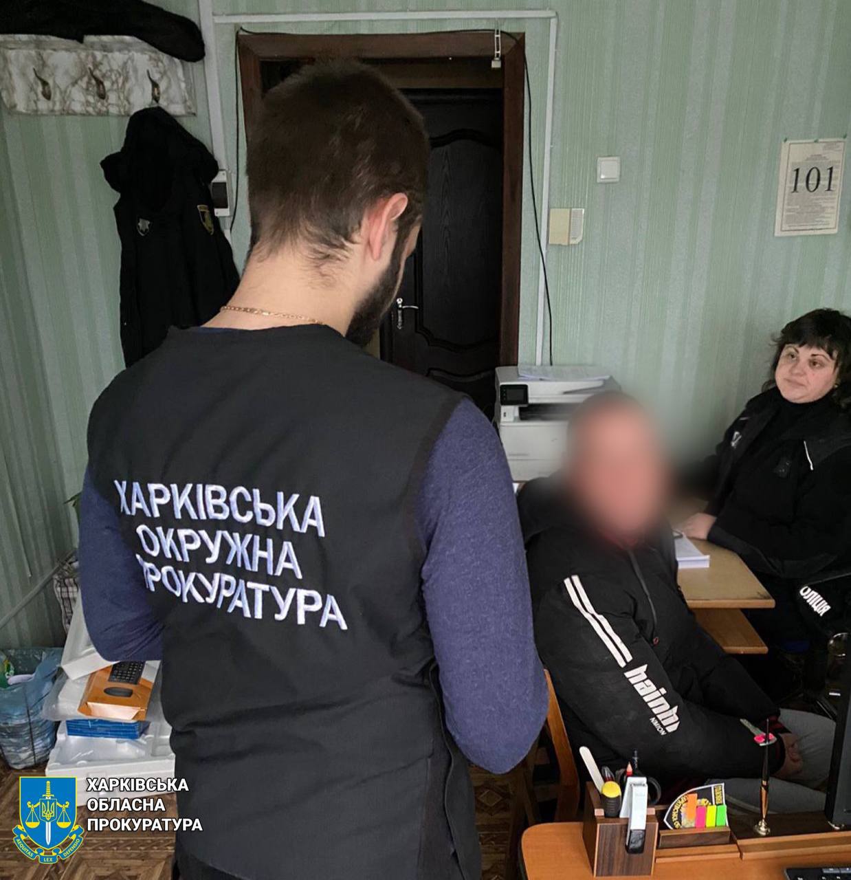 На Харківщині викрили чергового прихильника «руського миру», який на будівлі написав «Украина не нация! Путин помоги!»