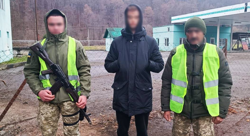 На Закарпатті прикордонники затримали танцівника з Харкова, який планував «форсувати» річку