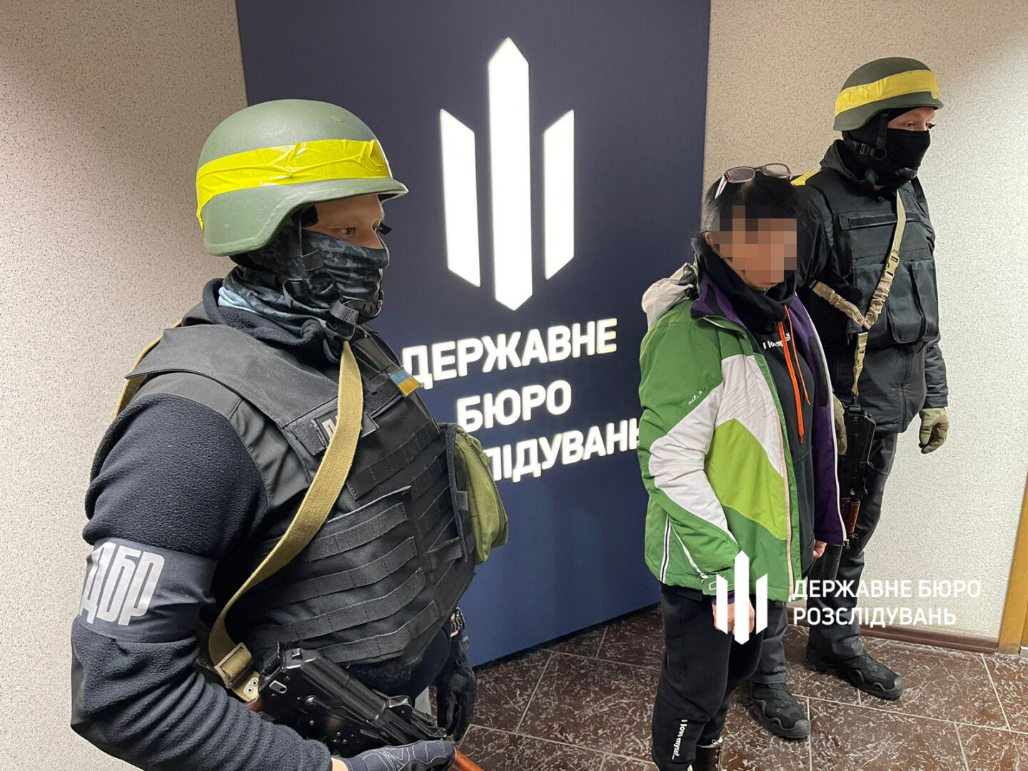 На Харківщині затримали ще одну зрадницю, яка у Куп’янську збирала гроші для окупантів (відео)