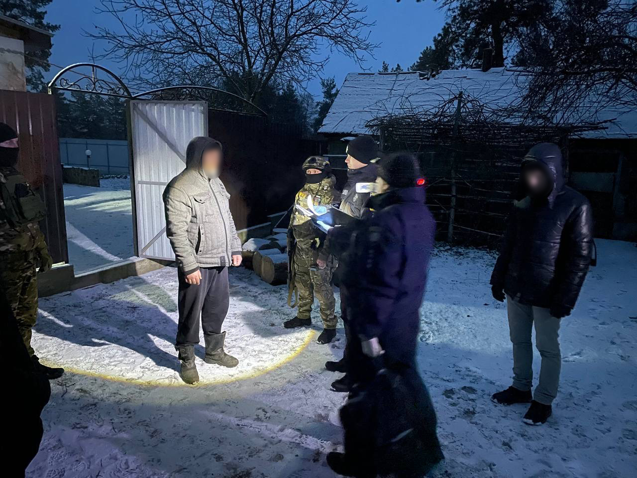 На Харківщині затримали учасників банди, які здійснили розбійний напад