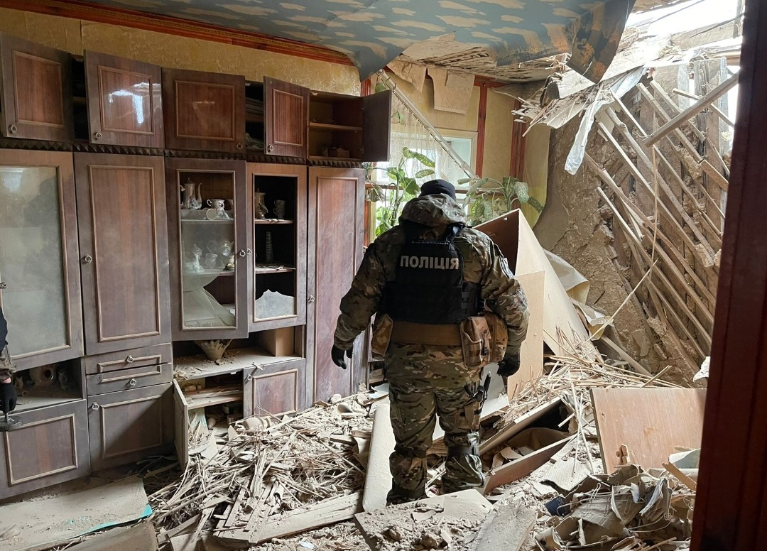 Минулої доби від обстрілів росіян постраждали цивільні об’єкти Харківщини: поліція фіксує злочинні дії окупантів