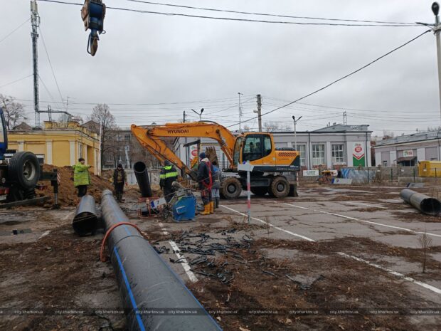 На Полтавському Шляху оперативно переклали ділянку водоводу