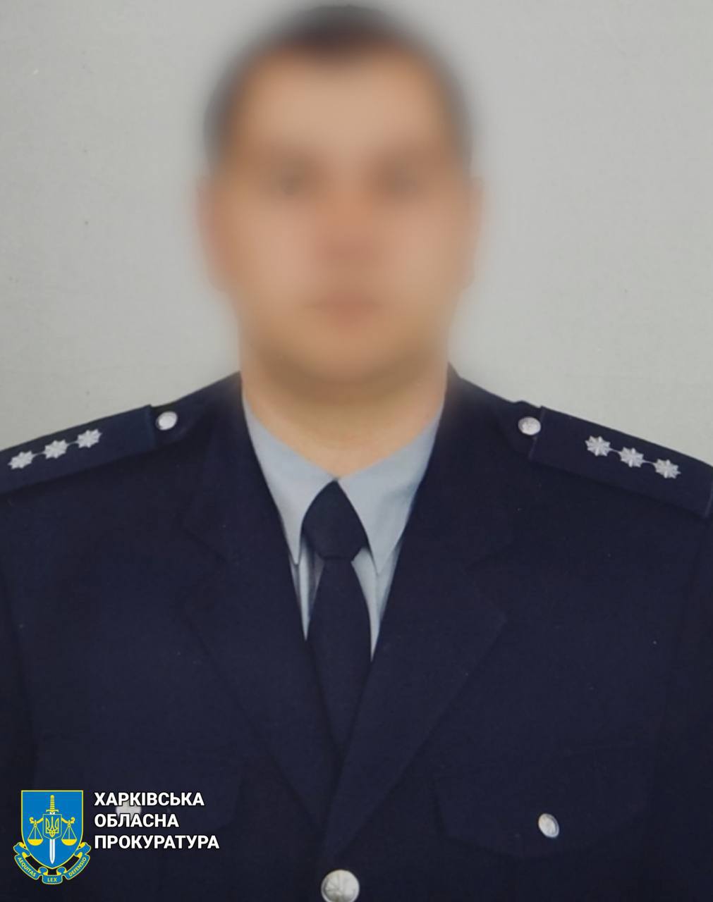 Відбирав техніку у фермерів та «здавав» патріотів: прокурори викрили «начальника пункта полиции» на Куп‘янщині