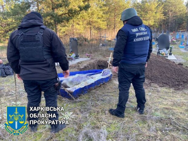 Відкрили автоматну чергу по автомобілю з подружжям: на Харківщині встановили ще одну жертву росіян