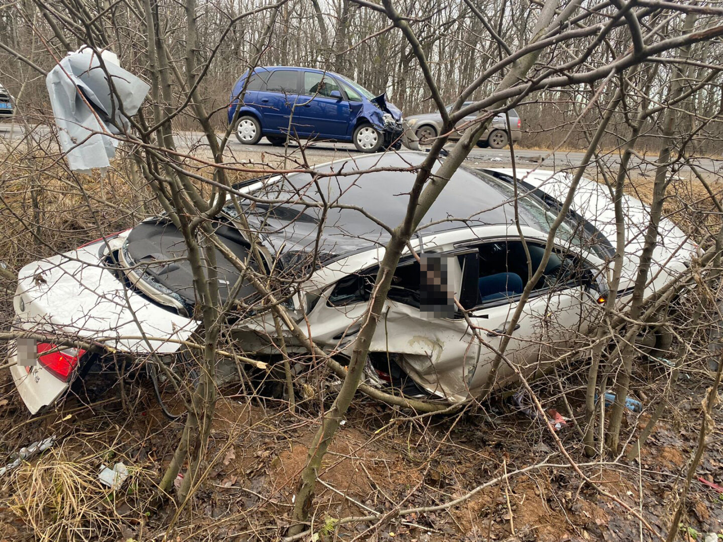 Поліція з’ясовує обставини трьох ДТП у Харківському районі