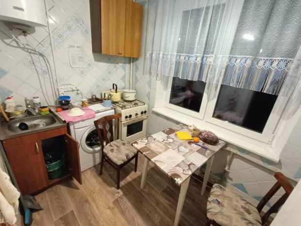 У Харкові чоловік під час застілля ледь не зарізав брата
