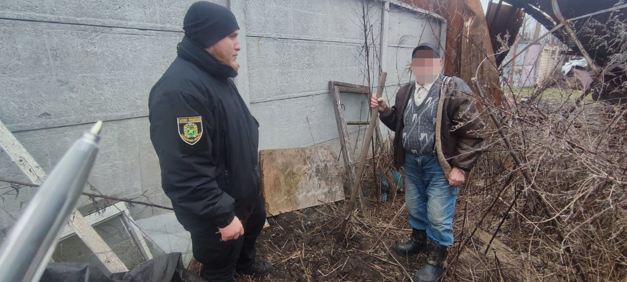 Вбив, розчленував та вивіз рештки за місто: у Харкові викрили пенсіонера у скоєнні тяжкого злочину