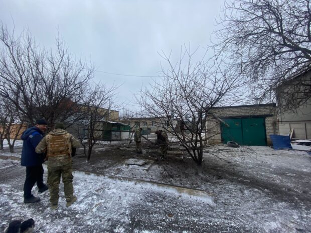 Росіяни обстрілювали населені пункти зі ствольної та реактивної артилерії, є загиблі та поранені: поліція задокументувала наслідки обстрілів Харківщини
