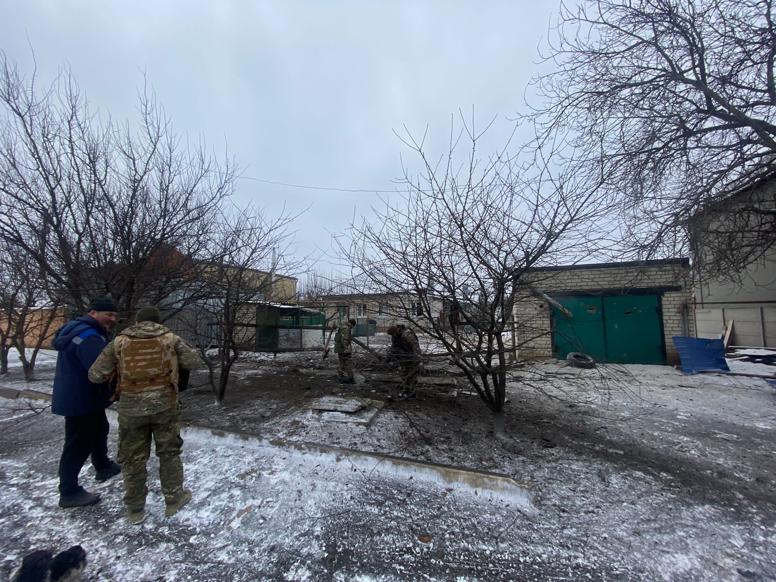 Росіяни обстрілювали населені пункти зі ствольної та реактивної артилерії, є загиблі та поранені: поліція задокументувала наслідки обстрілів Харківщини