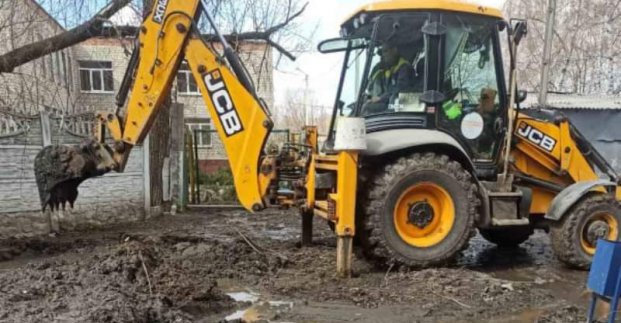 У Основ'янському районі відновлюють водоводи