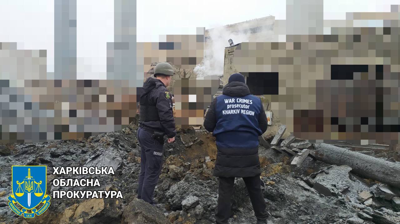 Вранці росіяни завдали ракетний удар по Харкову та області: прокурори та слідчі поліції працюють на місцях обстрілів