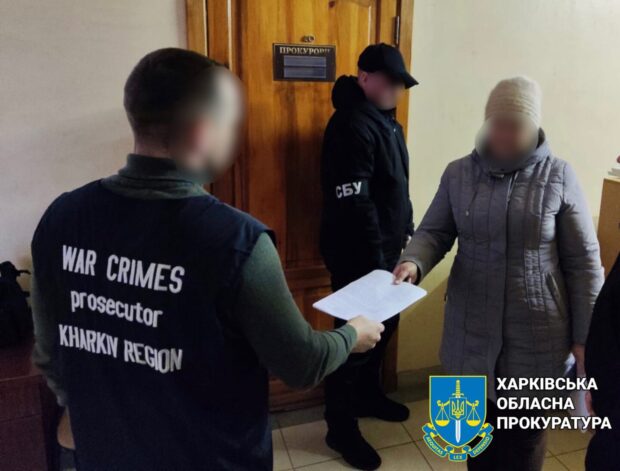 Закликала місцевих мешканців сплачувати «благодійні внески» для окупаційної адміністрації: мешканку селища Шевченкове судитимуть за колабораціонізм