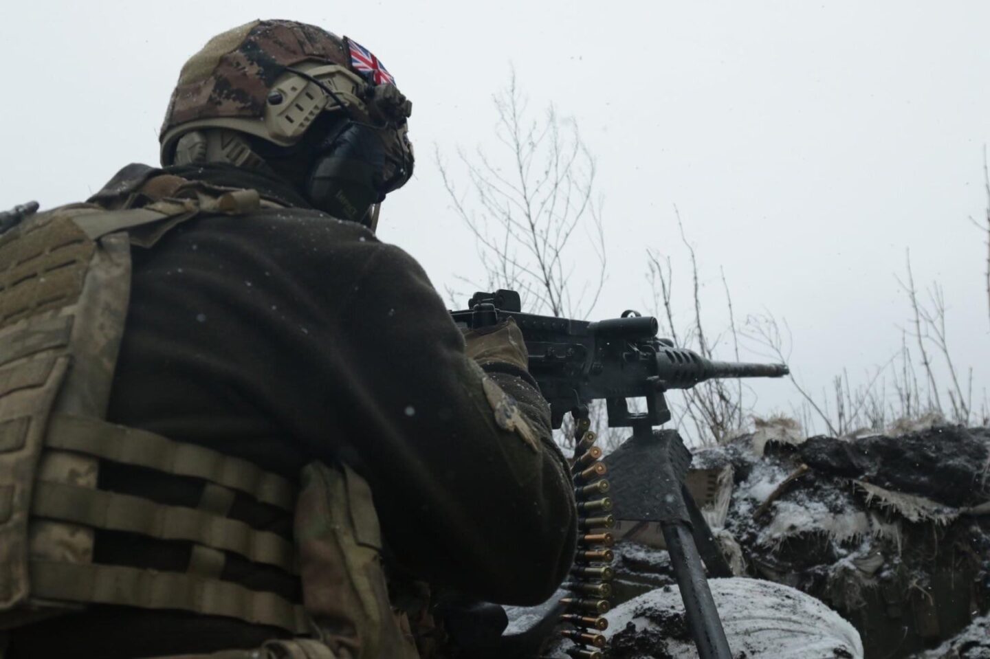 Росіяни з танків, мінометів та артилерії обстріляли щонайменше 11 населених пунктів Харківщини - Генштаб ЗСУ
