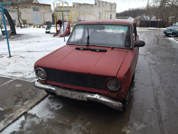 На Харківщині затримали хлопця, який викрав чужу автівку, щоб покататися