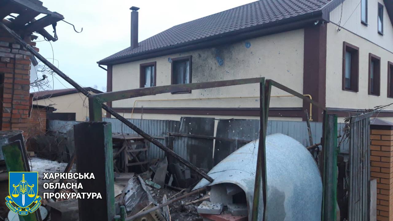 Внаслідок ворожих обстрілів Харківщини постраждала жінка