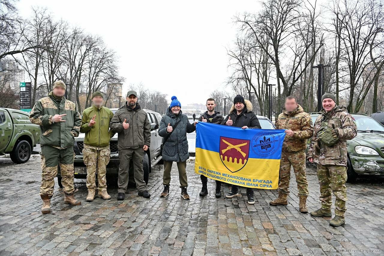 Харківські захисники отримали 5 авто для виконання бойових завдань