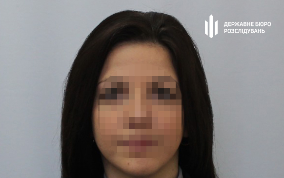 ДБР повідомило про підозру зрадниці, яка стрімко будувала кар’єру в окупаційній міліції Куп’янського району