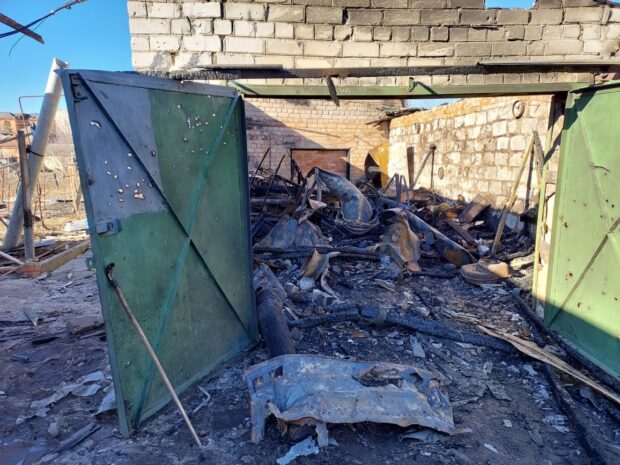 В результаті ворожив обстрілів на Харківщині загинуло подружжя: слідчі зареєстрували злочини росіян