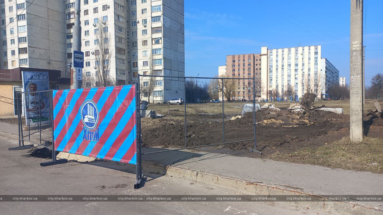 На вулиці Роганській вночі локалізували дефект на тепломережі