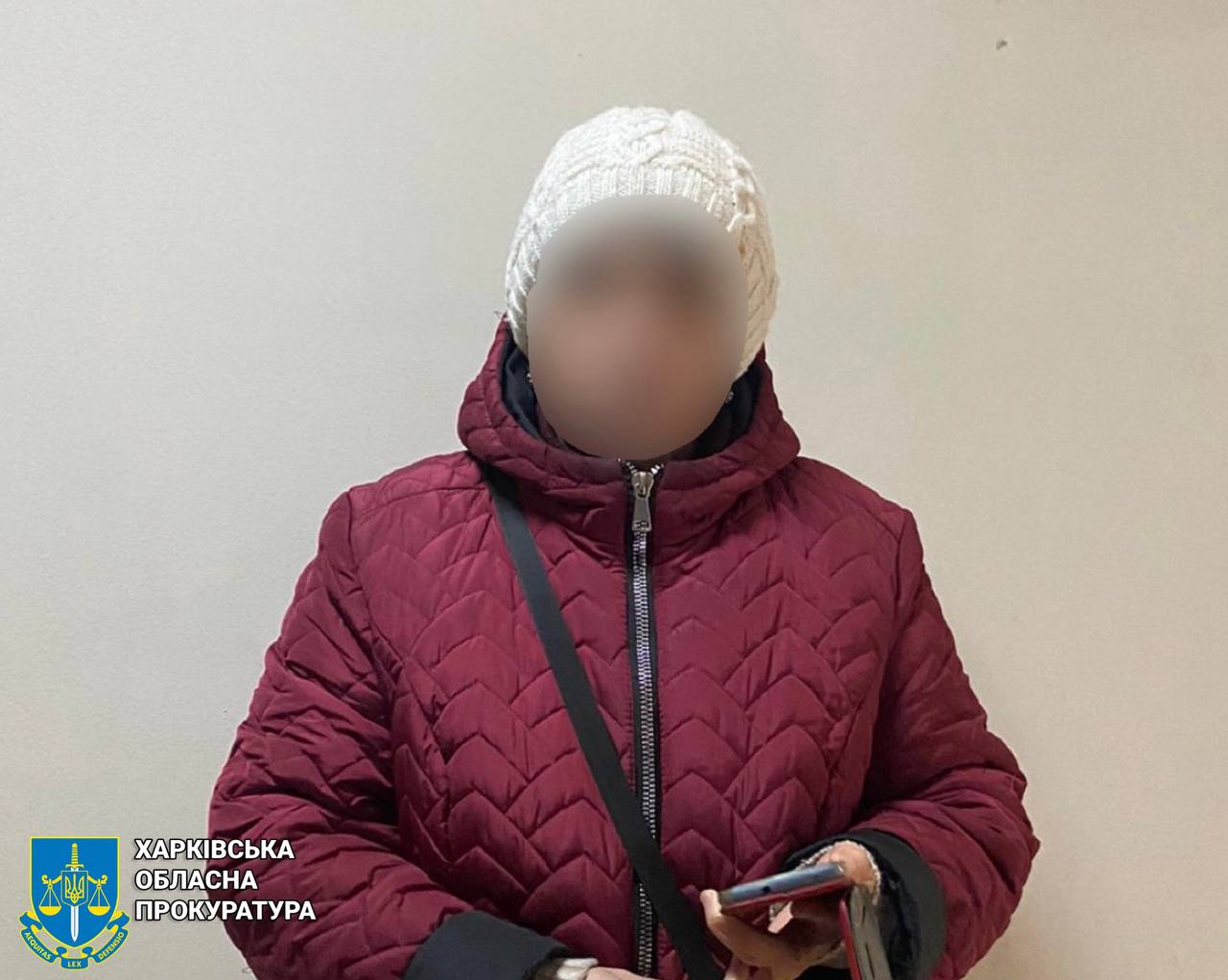 Поширювала кремлівські наративи під час окупації міста Ізюм: викрито чергову прихильницю «руського миру»