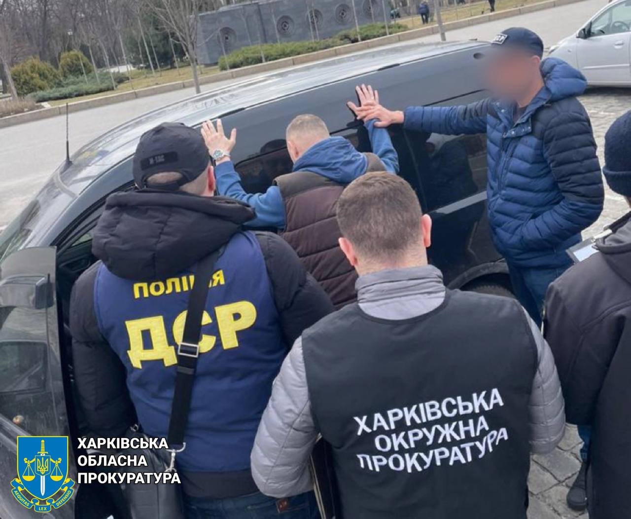 У центрі Харкова затримали ділка, який вимагав та отримав 2300 євро за організацію незаконного перетину кордону через систему «Шлях»