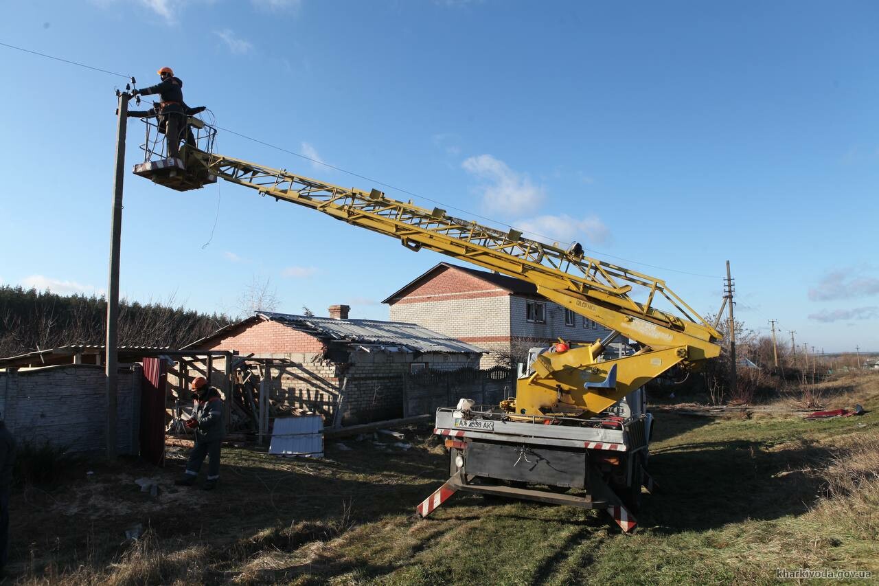 У деокупованому селі Оскіл на Ізюмщині повністю відновили світло