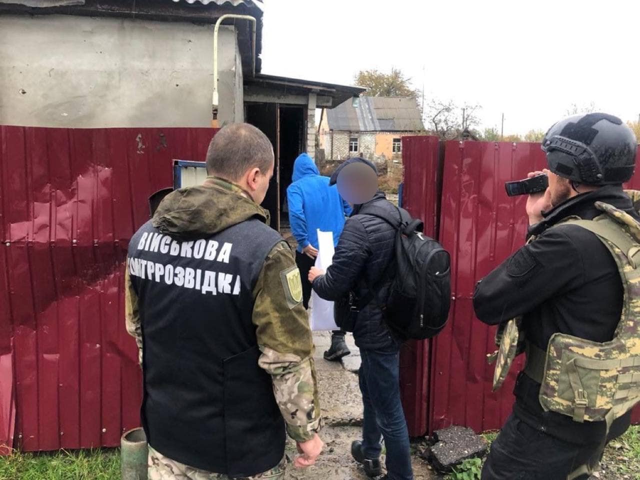 Взято під варту колаборанта, який під час окупації Балаклії зайняв фейкову посаду «бійця спеціального відділення швидкого реагування»