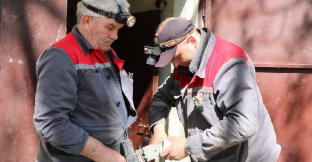 «Харківводоканал» встановлює нові комунікації у будинках Індустріального району