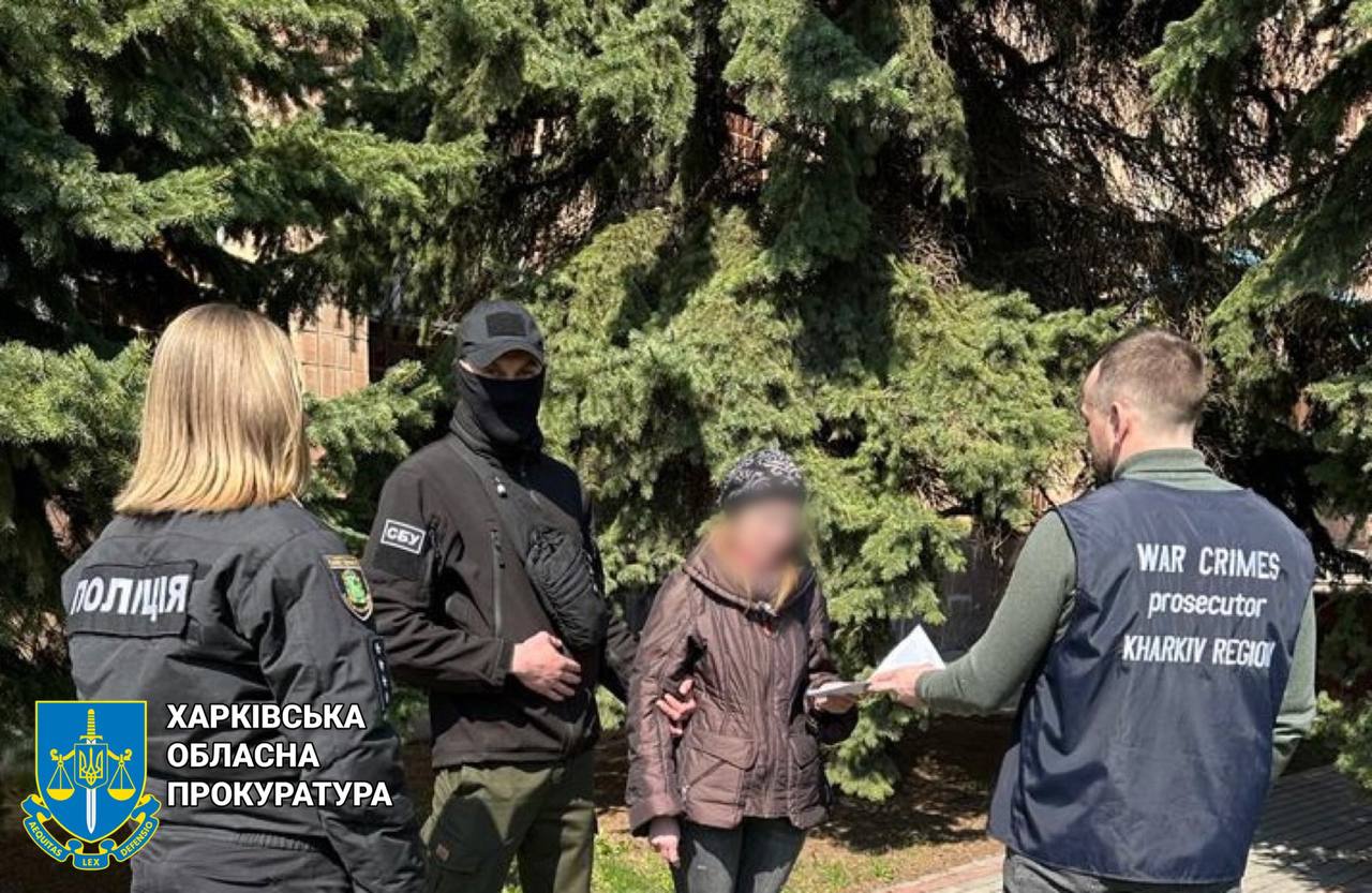 Вручено підозру жінці, яка працювала в «отделе здравоохранения» під час окупації Куп’янська