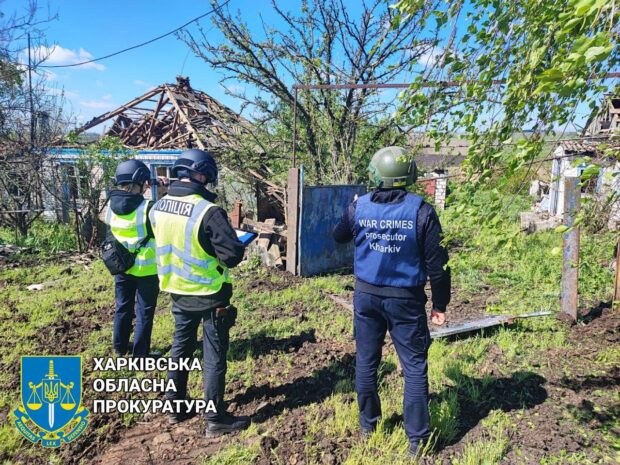 Ракетний удар по Ізюмщині: прокурори та слідчі задокументували наслідки ворожого обстрілу