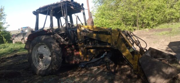 На Харківщині на вибуховому предметі підірвався трактор