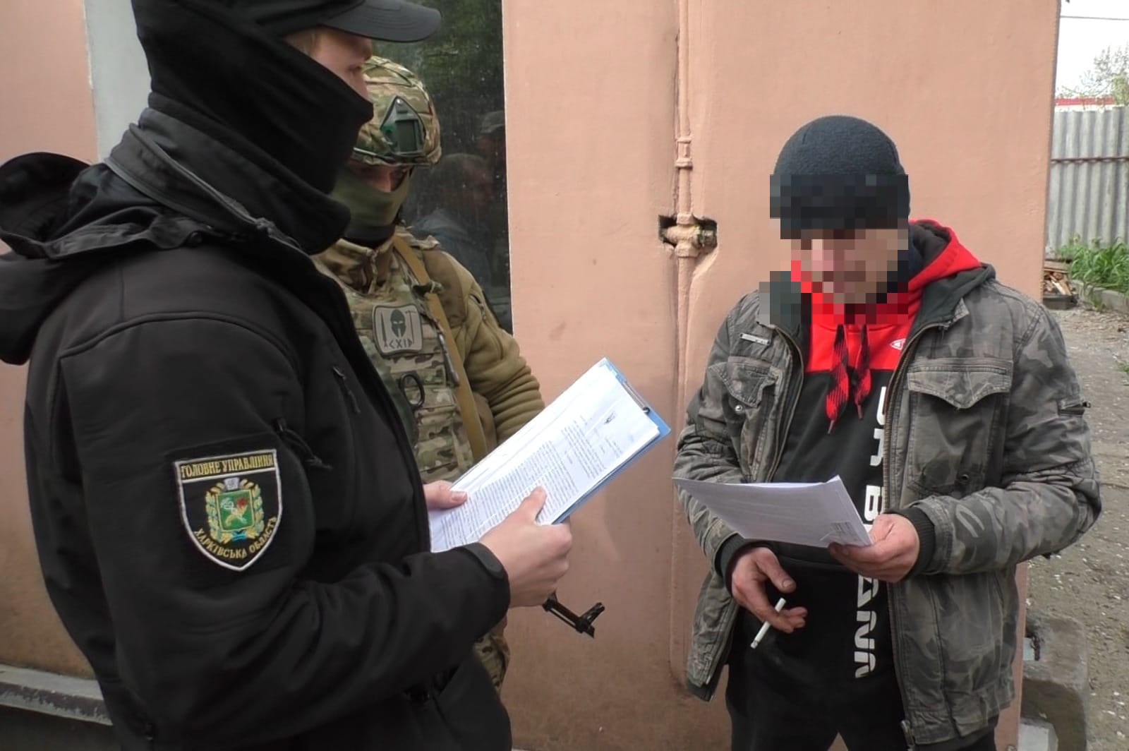 В Ізюмському районі викрили чоловіка у зберіганні боєприпасів