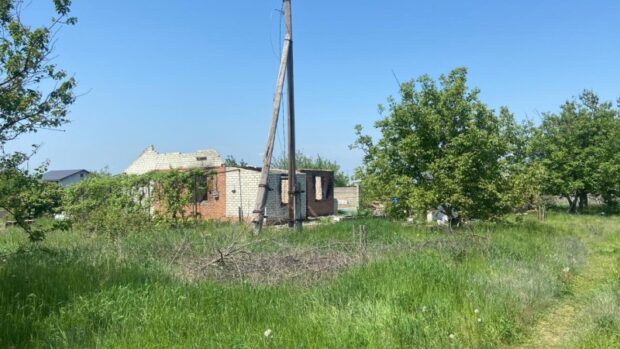 На Харківщині на власному подвір'ї чоловік підірвався на міні