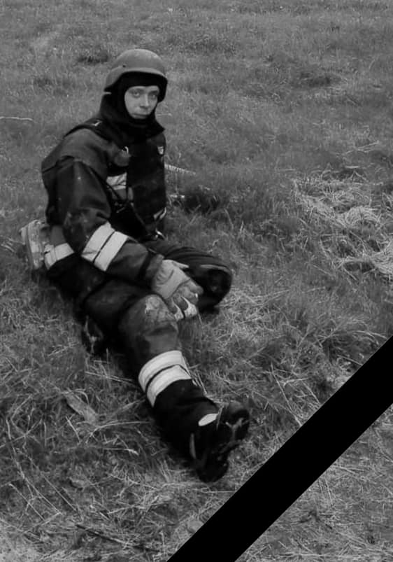 На Харківщині росіяни обстріляли рятувальників: один загинув, іншого поранено