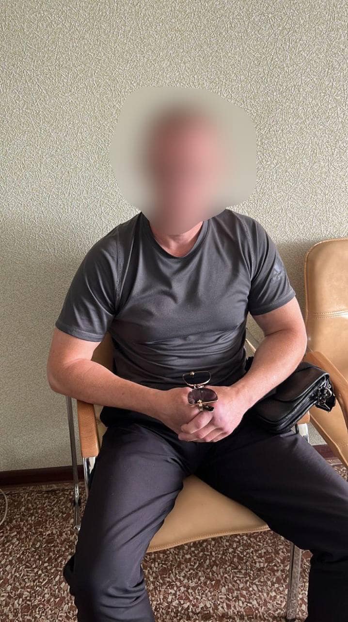 Стало відомо хто промивав мізки школярці, яка мріє про «хнр»