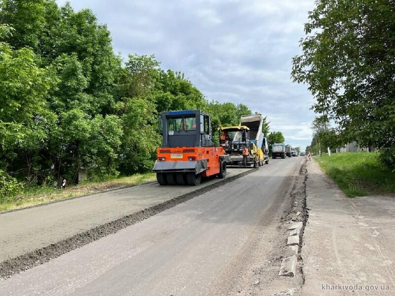 У межах селища міського типу Бабаї відновлюють дорогу