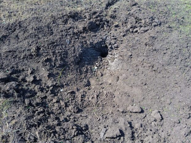 Ворог не припиняє обстрілювати Харківщину: слідчі документують наслідки воєнних злочинів росіян