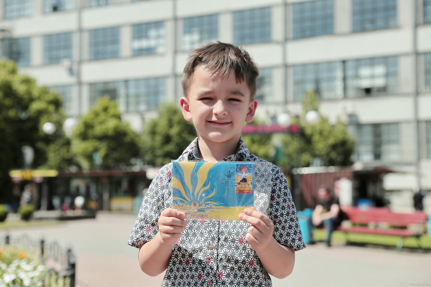У Харкові погасили марку «Діти Перемоги малюють Україну майбутнього»