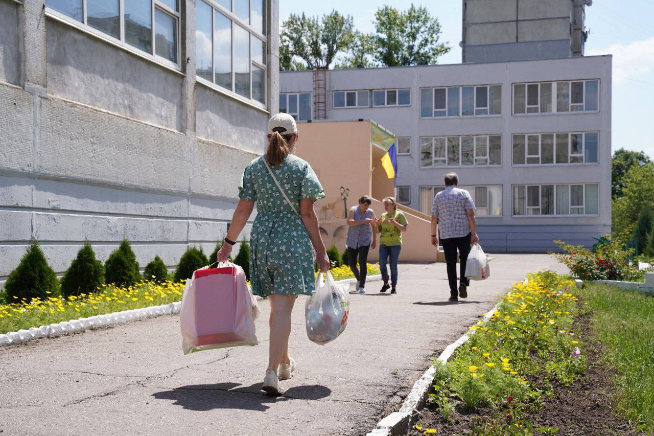 У Харкові відкрили додаткові пункти прийому допомоги херсонцям