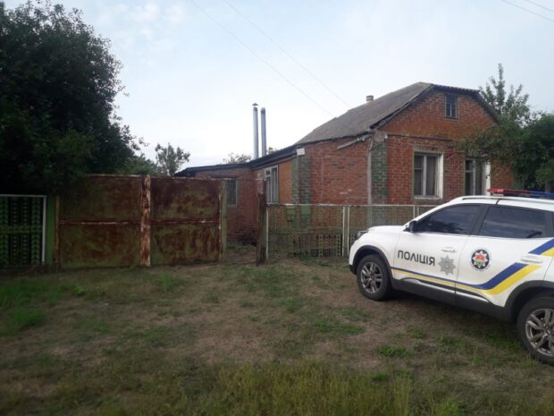 На Харківщині чоловік до смерті побив дружину