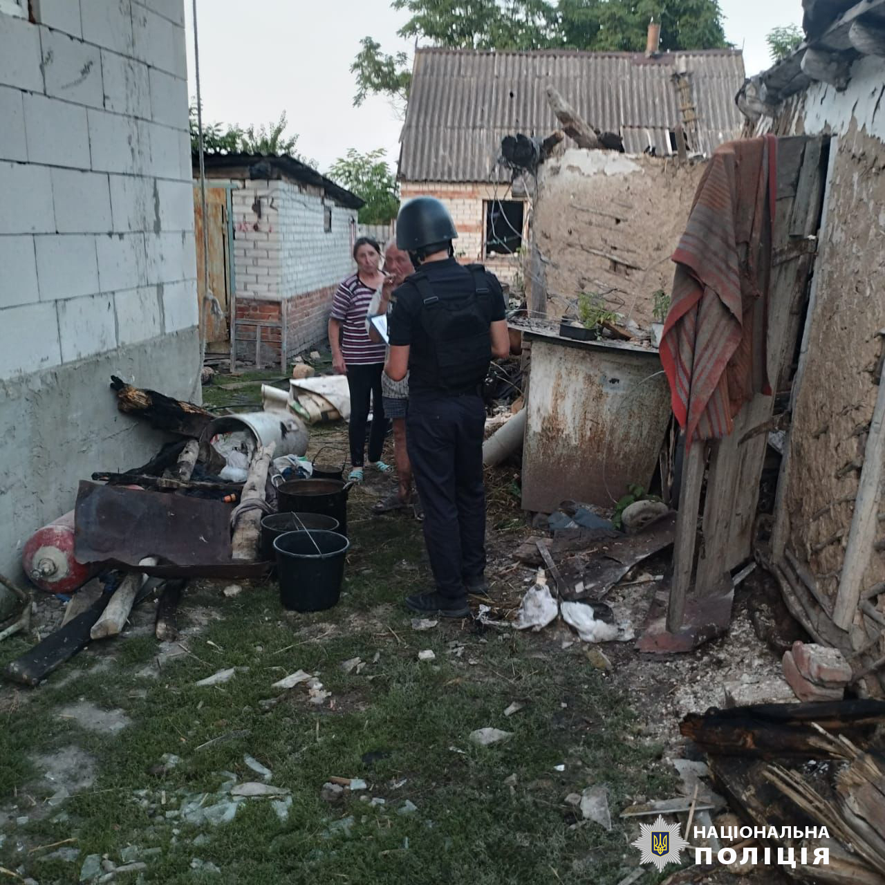 Одна людина загинула, троє поранено: на Харківщині слідчі зафіксували наслідки ворожих ударів з боку росіян