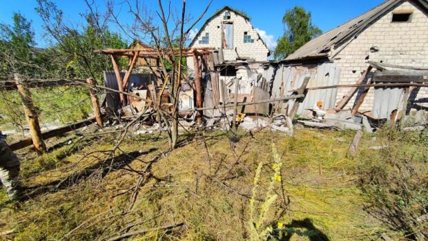 Слідчі реєструють наслідки ударів з боку росіян на Харківщині