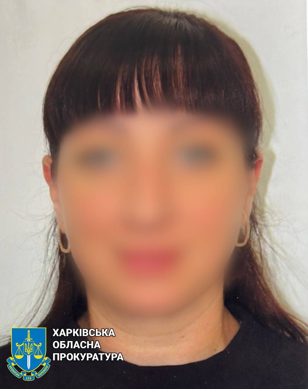Судитимуть експоліцейську з Ізюма, яка працевлаштувалась до «народної міліції» та передала окупантам відомості про зброю у своїх колег