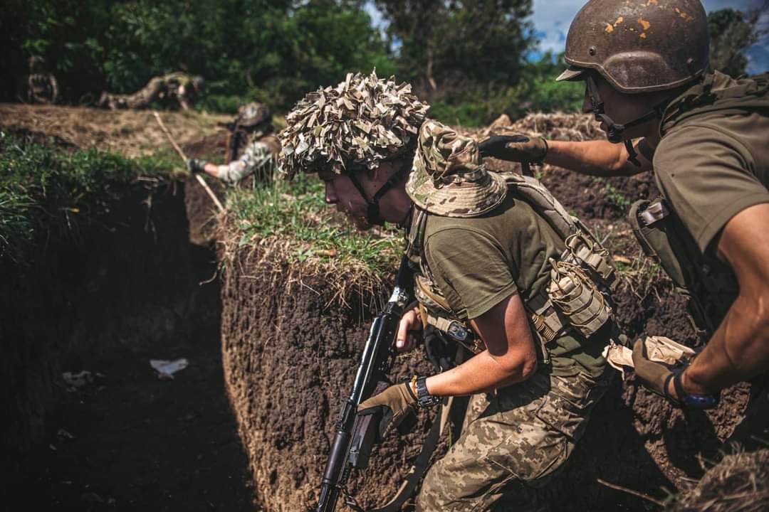 Росіяни завдали авіаційних ударів в районах Синьківки та Котлярівки на Харківщині - Генштаб ЗСУ