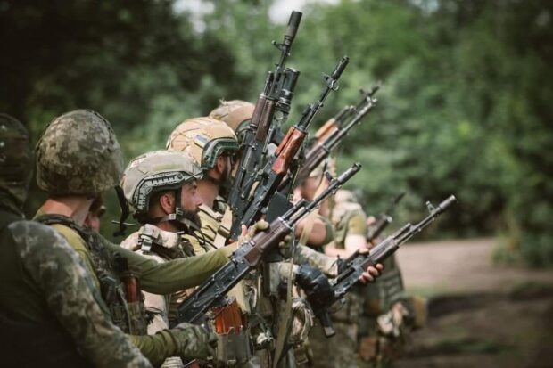 Українські воїни успішно відбили атаки росіян в районі східніше Петропавлівки на Харківщині - Генштаб ЗСУ