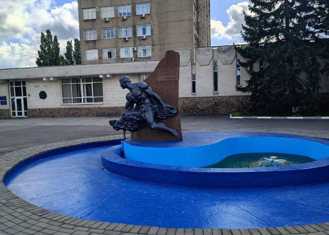 Пам'ятник водопровідникам