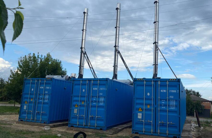 В Ізюмі встановили перші три модульні котельні