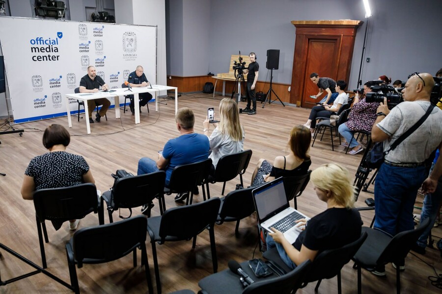 На потреби громад Красноградського району закуплять 12 шкільних автобусів