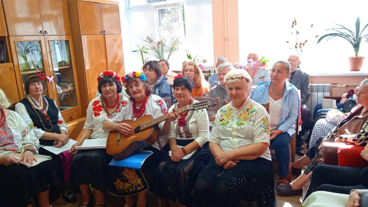 У Харкові зібралися учасники клубу активного довголіття