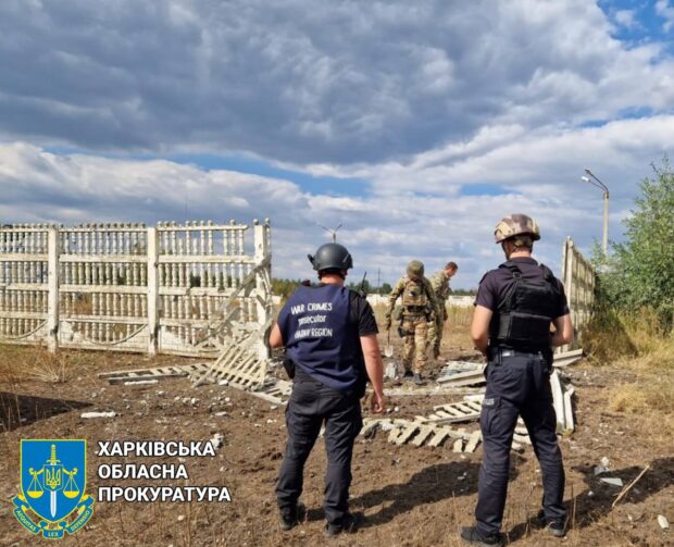 Двоє поранених та двоє загиблих: прокурори фіксують наслідки російських обстрілів по Харківщині